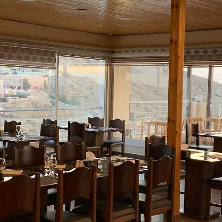 Shaqilath Hotel Wadi Musa Ngoại thất bức ảnh
