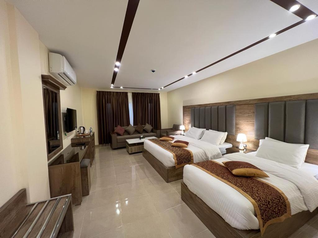 Shaqilath Hotel Wadi Musa Ngoại thất bức ảnh