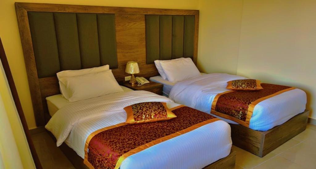 Shaqilath Hotel Wadi Musa Ngoại thất bức ảnh
